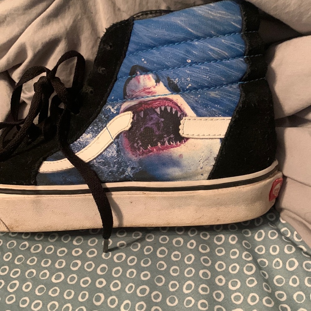 Limited addition shark week high top vans